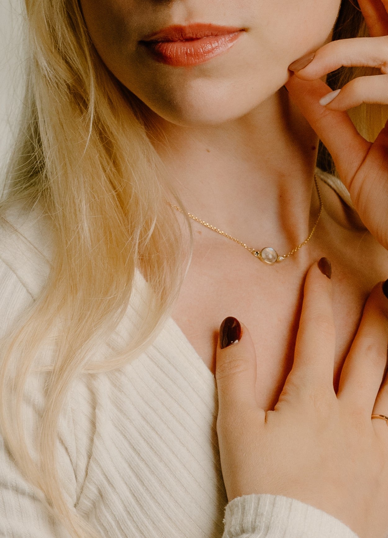 Moonstone Necklace-Choker